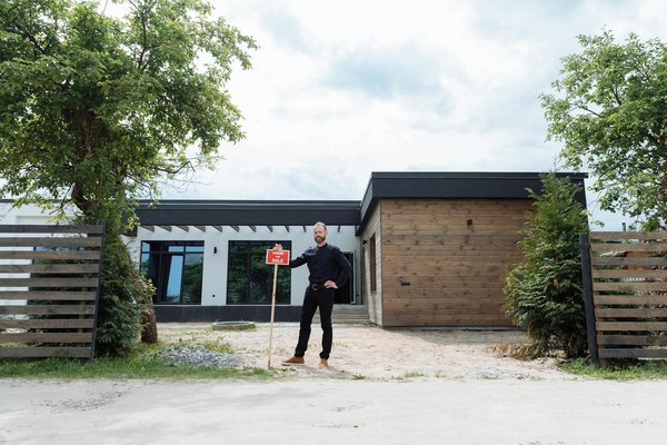 Conseils Ingénieux pour un Entretien Impeccable de Votre Parquet