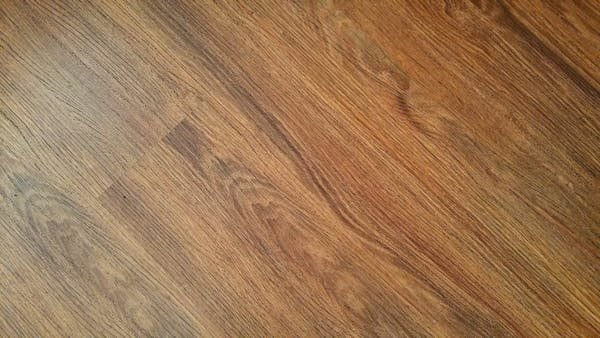 Réparation de parquet à paris : redonnez vie à vos sols
